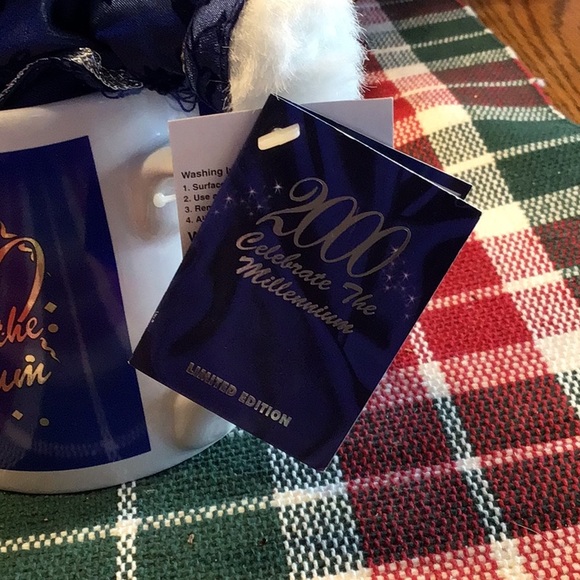 Special Edition 2000 Millennium Keepsake Bear Celebrate Millennium Mug New Year - Picture 4 of 8